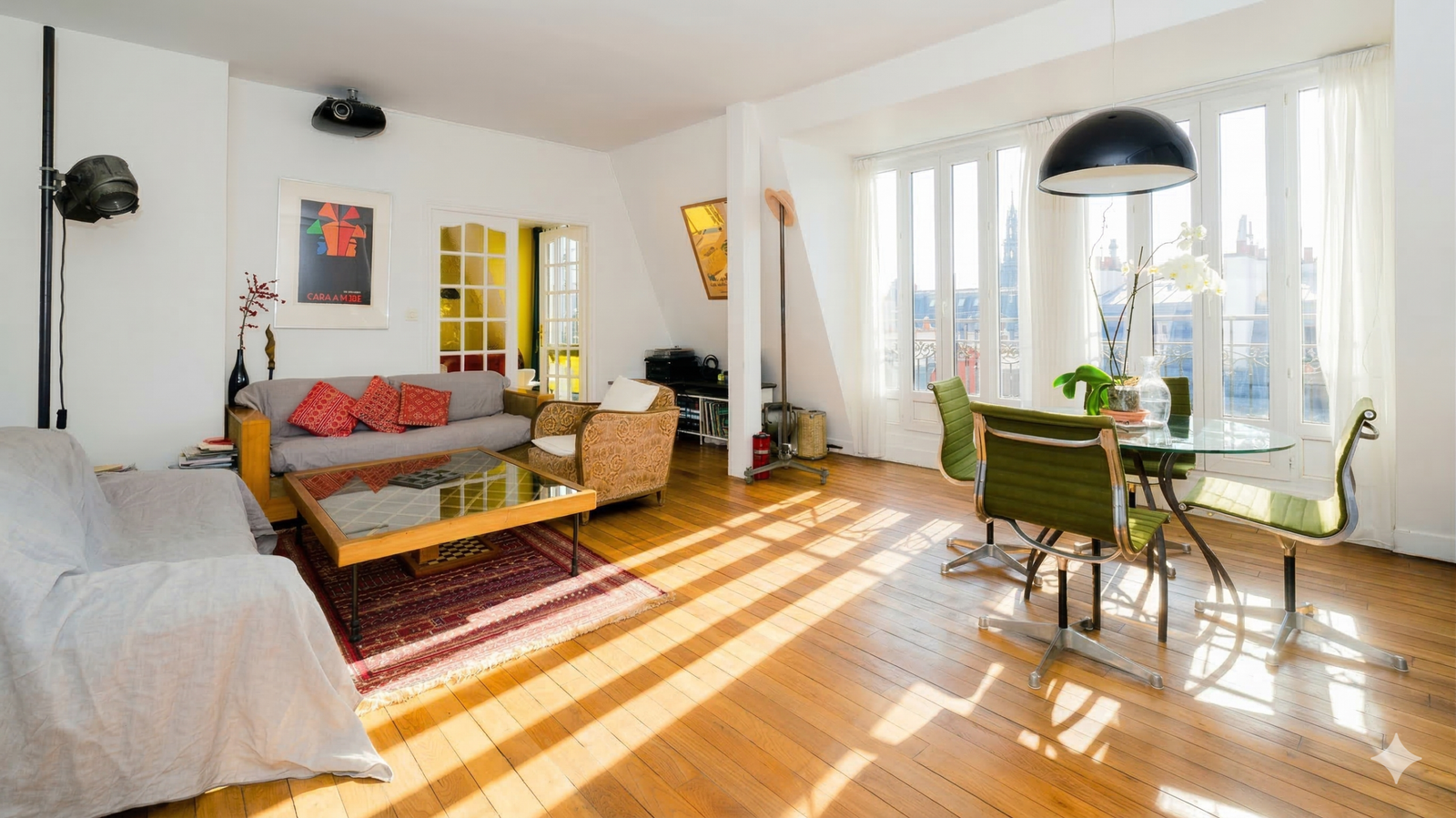 Appartement lumineux optimisé pour la location courte durée à Évry